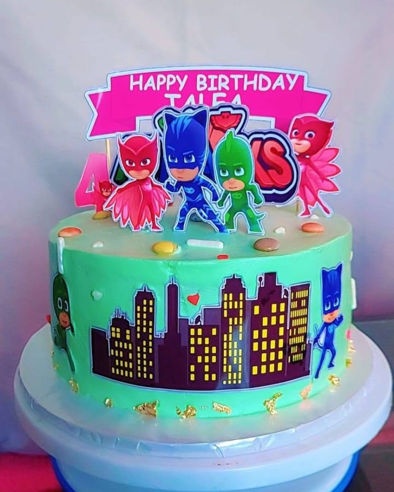 PJ Masks cake by Niquas Cake Tales